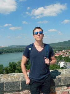 Мясников Виктор